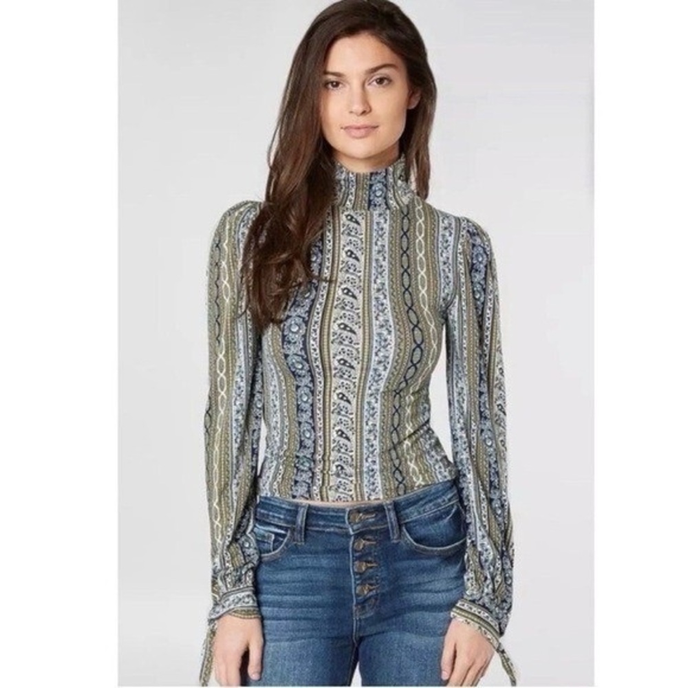 FREE PEOPLE Donatella Turtleneck Top